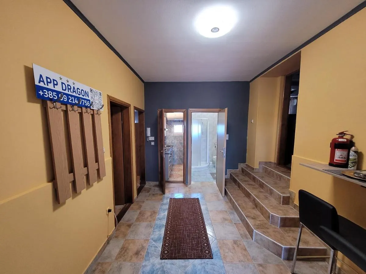 Apartments Dragon Umag 0*,  Croatia