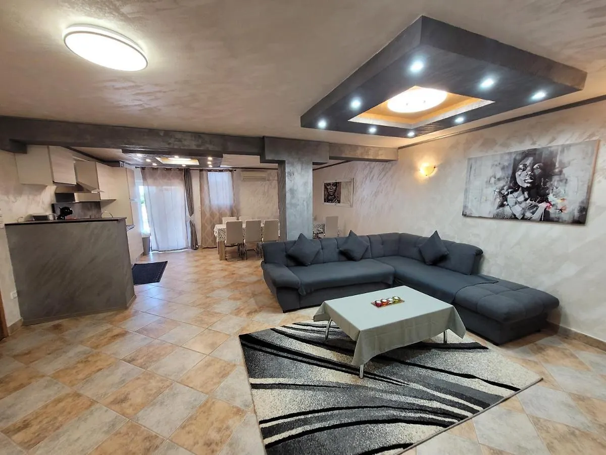 Apartments Dragon Umag