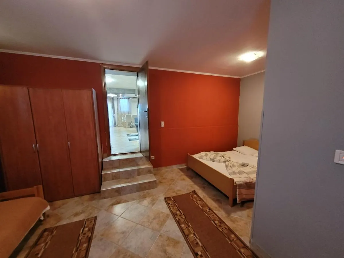 Apartments Dragon Umag 0*,